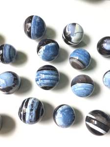 Owyhee Sphère sculptée en opale bleue Pierre précieuse d'agate semi-précieuse pour Feng Shui & Love pour la guérison métaphysique et la décoration de la maison - Product Image 5