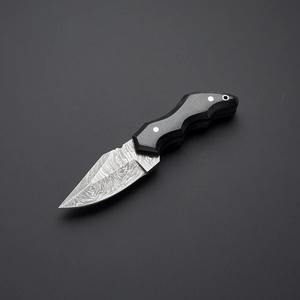 Lame en acier damas faite à la main personnalisée manche en Micarta couteau de camping Skinner couteaux de chasse en plein air personnalisés. - Product Image 2