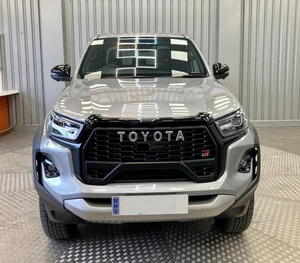 Precio Accesible para Toyota Hilux 2.8 D-4D GR SPORT II 2025, Camioneta Doble Cabina 4x4, Autos Usados en Venta - Product Image 2
