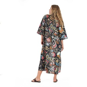 Kimono de algodón más vendido, vestido informal, decoración de botones altos, alta demanda del exportador indio para el patrón Floral del Día de San Valentín - Product Image 2