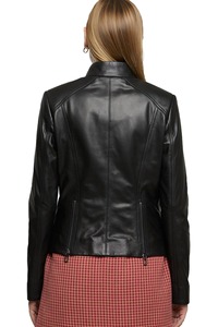 Abigail, chaqueta de Moto ajustada acolchada negra para mujer, piel de oveja auténtica de primera calidad con cremalleras ajustables - Product Image 2