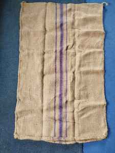 Factory Priced Large <b>Jute</b> Pouch Bag for Wedding Gunny <b>Jute</b> <b>Sacking</b> Bag Production Organic <b>Jute</b> Gift Bag for Oil Bottle - Product Image 3