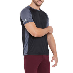 Camisetas de poliéster para hombre de calidad superior 2025, diseño personalizado y nueva colección transpirable con MOQ bajo - Product Image 4