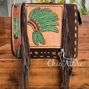 Bolso de mensajero de mujer de gran capacidad de cuero de gamuza con herramientas manuales de alta calidad, bolsos cruzados de moda con flecos - Product Image 1