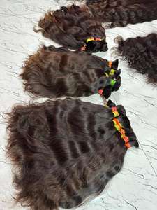 Cheveux bouclés indiens bruts de qualité supérieure 16 pouces 100% cheveux humains vierges pour la coiffure de perruques et la vente en gros au meilleur prix - Product Image 4