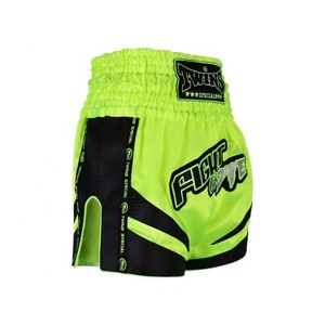 Venta al por mayor personalizado deportivo Muay Thai pantalones cortos Logotipos tela transpirable de alta calidad para los hombres de MMA Fitness Training Servicio OEM - Product Image 4