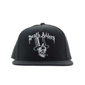 Gorra Mishka 100% Algodón Negra con Cierre a Presión y Característica de Tela Común - Product Image 1