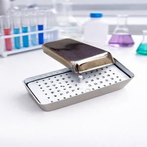 Plateau de stérilisation pour instruments dentaires en aluminium MAYALAB avec couvercle |   Base perforée autoclavable, capacité de 72 trous, miroir OEM - Product Image 2
