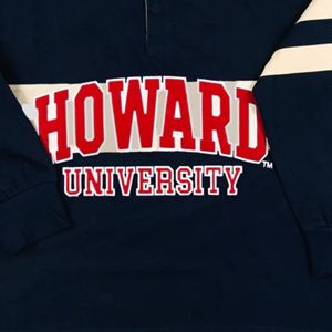 Howard University Rugby Shirt Premium Unisex Bordado HBCU Ropa Casual Velour Camisas transpirables de doble botonadura - Product Image 2