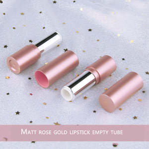 Tube de rouge à lèvres cylindrique en plastique vide noir/or rose pour femmes, emballage de baume à lèvres, haute qualité, moulage par injection, estampé à chaud - Product Image 2
