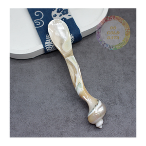 Vente en gros de cuillère en nacre et de cuillère à caviar en coquille faite à la main pour l'exportation vers des hôtels de luxe, des stations balnéaires et des marques culinaires - Product Image 5