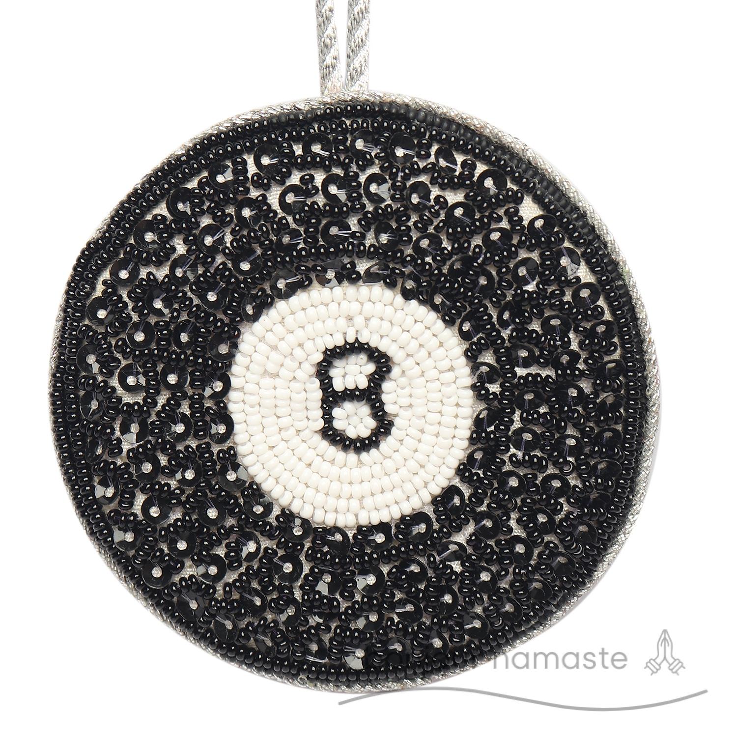 Black & White - Free to Cutomize