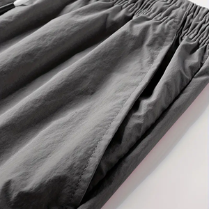 Pantalones cortos de algodón cómodos para hombre para verano patrón sólido Casual diseño suelto cordón ecológico cintura media para ocio diario - Product Image 4