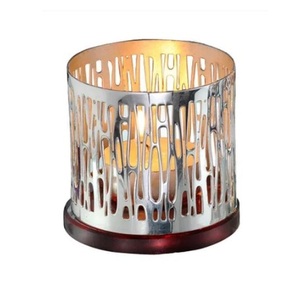 Diseño elegante Tealight de hierro vidrio hecho a mano pequeño centro de mesa decorativo boda artículo dotado Tealight de hierro - Product Image 2