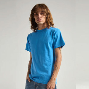 Shaka Wear SHMHSS Crewneck 7.5 Oz T-shirt lourd respirant T-shirt à manches courtes - Product Image 1