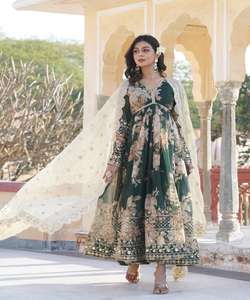 Sharara ชุด3ชิ้นสีชมพูยาวสำหรับเด็ก, ชุดเดรสสุภาพชุดเดรสยาวมีสไตล์สำหรับผู้หญิงสวมใส่เสื้อ - Product Image 3