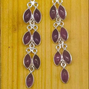 Pendientes bohemios de Plata de Ley 925 con piedras preciosas de amatista en forma de marquesa, bisel delicado para bodas - Product Image 1