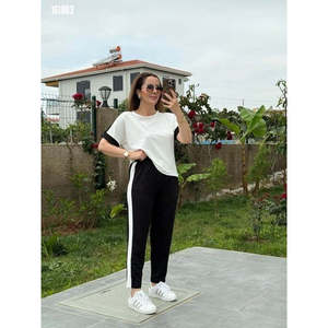 Conjunto de Tela Modal Texturizada de Manga Corta para Mujer con Rayas Laterales, 36843 - Negro - Product Image 5