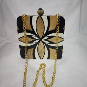 Sac à main en résine de haute qualité, design moderne et élégant, de marque, pour femmes, fabriqué à la main en Inde, artisanat en résine. - Product Image 1