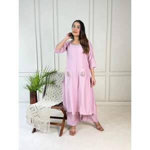 Ensemble de vêtements de luxe Vetican A Line Cordset kurti avec palazzo pour femmes, pour mariage, festival, fête, fonctions religieuses et culturelles - Product Image 2