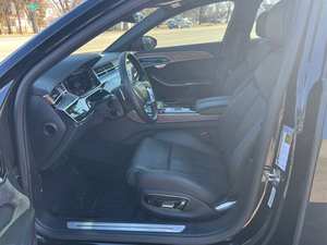 Audi A8 L LHD 2020 Usado en Buen Estado - Product Image 2