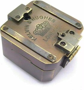 Antiguo Vintage 1917 Kelvin Hughes modelo brújula latón macizo hecho a mano Brunton Metal artesanía pulido Escultura Moderna China para - Product Image 1