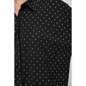 เสื้อที่มีประกายระยิบระยับ - Product Image 3