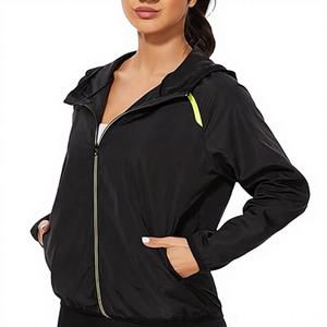 Chaqueta impermeable ligera con capucha para mujer, cortavientos con cremallera, larga, sólida para todas las estaciones - Product Image 3