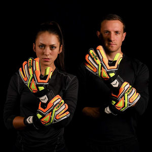 Guantes de Portero en Oferta, Muestra Gratis, Protección Profesional, Látex de 4 mm, Tejido de Nailon 3D, Guantes de Portero de Fútbol - Product Image 3