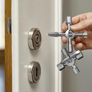 Herramienta Multiusos Knipex TwinKey para Todos los Gabinetes Estándar y Sistemas de Cierre - Product Image 3