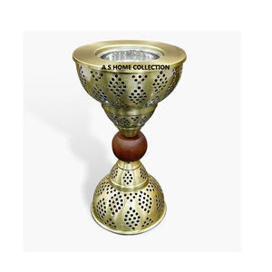 Quemador de incienso Mabkhara de Metal chapado en oro de diseño clásico para organizador de fragancia para el hogar y uso de bodas - Product Image 1