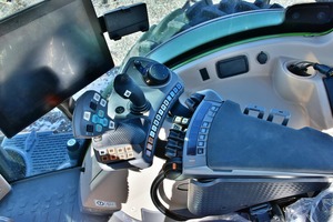 Tracteur Fendt 2023 Vario 728-Tracteur MFWD 280 HP avec moteur MAN, transmission en continu et système hydraulique à grande capacité - Product Image 5