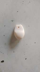 Dents d'élan en os naturel sur mesure idéales pour les créateurs de bijoux en os et les magasins de perles pour la revente disponibles en tailles personnalisées - Product Image 3