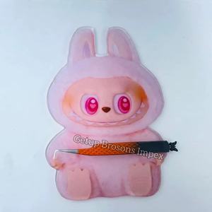 Nouvelle plaque à cils en acrylique durable de qualité supérieure Labubu Doll avec aimant pour extensions de cils, pinces à cils, plaques à cils personnalisées disponibles - Product Image 5