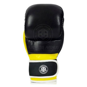 Gants de sparring personnalisés avec logo et design, gants de sparring professionnels, gants de sparring robustes - Product Image 4