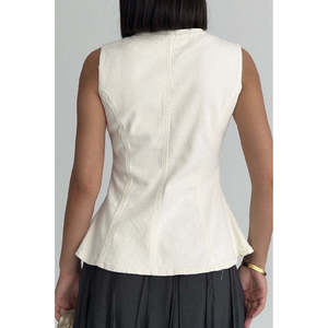 Gilet en jean boutonné ajusté à la taille 6086 - Naturel - Product Image 4