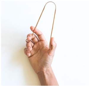 Limpiador de Lengua de Cobre Puro Ayurveda para la Práctica Diaria de Bienestar que Apoya los Beneficios Naturales de la Higiene Bucal - Product Image 3