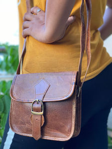 Bolso cruzado de cuero para mujer, hecha a mano bandolera Vintage, marrón - Product Image 3