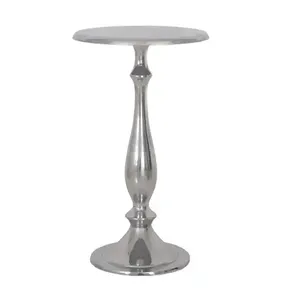 Table d'appoint luxueuse en métal revêtu d'or Table centrale classique élégante faite à la main pour meubles de salon - Product Image 6