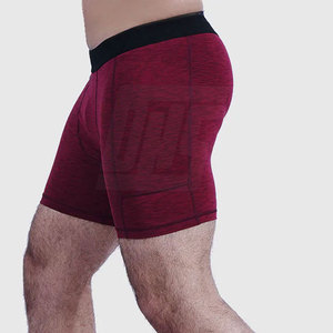 Short de compression Premium pour hommes avec tissu évacuant l'humidité adapté au jogging, à la course et aux sports quotidiens - Product Image 5