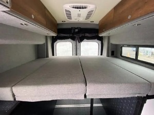 Fournisseur de camping-car de type B à gaz, modèle LT, pour le transport tout-terrain, d'occasion, 2023, à vendre - Product Image 2