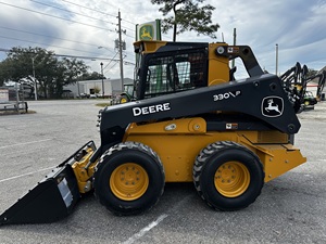Cargador Compacto John Deere 330G de Alta Calidad a Precio de Fábrica, Motor Diésel, Rodamiento MOOG, Carga Nominal de 45 Toneladas, Venta al Por Mayor - Product Image 5