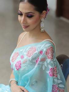 Nuevo Lanzamiento: Sari de Diseñador para Mujer en Suave Organza de Seda con Bordado Multihilo - Product Image 4