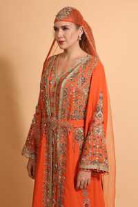 Robe caftan marocaine de luxe faite à la main avec voile mariage traditionnel robe de mariée arabe robe de bal Silhouette perlée à la main - Product Image 3