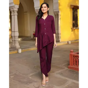 Nuevo Conjunto de 2 Piezas para Mujer, Primavera/Verano 2025, Estilo Casual, Transpirable, Ecológico, con Parches, de Secado Rápido, Estilo Indio/Pakistaní - Product Image 1