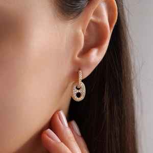 Pendientes de plata de ley 925 chapados en oro de 14 quilates con circonitas y diseño delicado para mujer, ideales para regalo. - Product Image 5