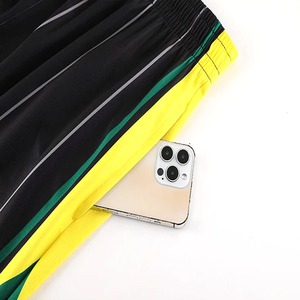 Uniforme de Baloncesto Transpirable con Logotipo Personalizado, Talla Grande, Secado Rápido, Antibacteriano, Ropa Deportiva de Poliéster, Impresión por Sublimación - Product Image 5