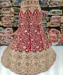 Collection de mariage de créateur lourd indien vêtements de fête Lehenga Choli avec chemisier prix de gros le plus bas vêtements ethniques vêtement - Product Image 5