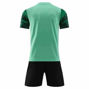 Cómodo 2025 recién llegado uniforme de fútbol conjunto nuevo estilo uniforme de fútbol de alta calidad uniforme de fútbol transpirable para venta en línea - Product Image 2