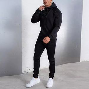 Ensembles de survêtements de sport 2 pièces à la mode pour hommes Costumes de survêtement de conception personnalisée Écologique Top demandé Approvisionnement en vrac personnalisé - Product Image 3